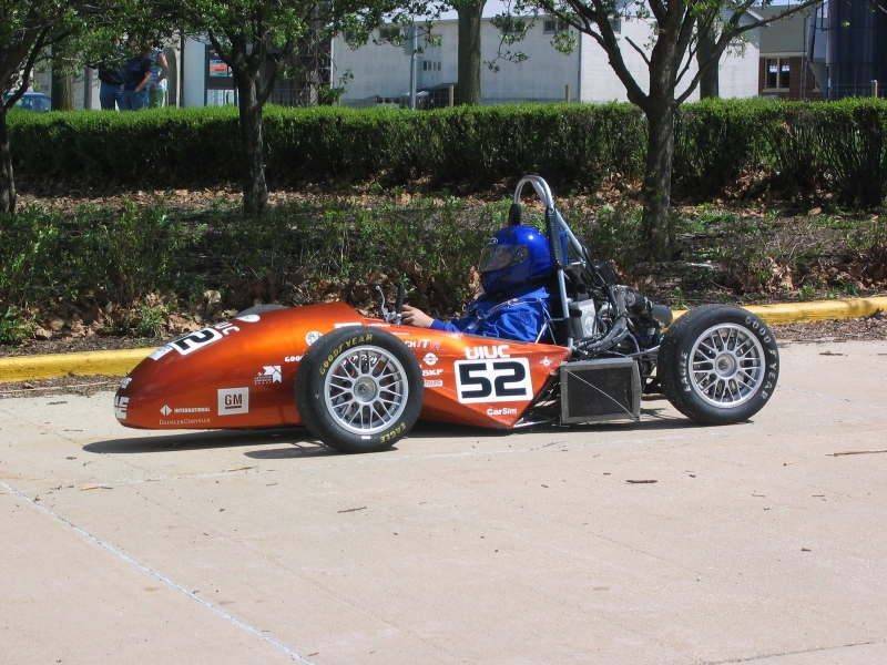 Illustration for article titled Time-Lapse Video Makes Formula SAE Chassis Fabrication Interesting